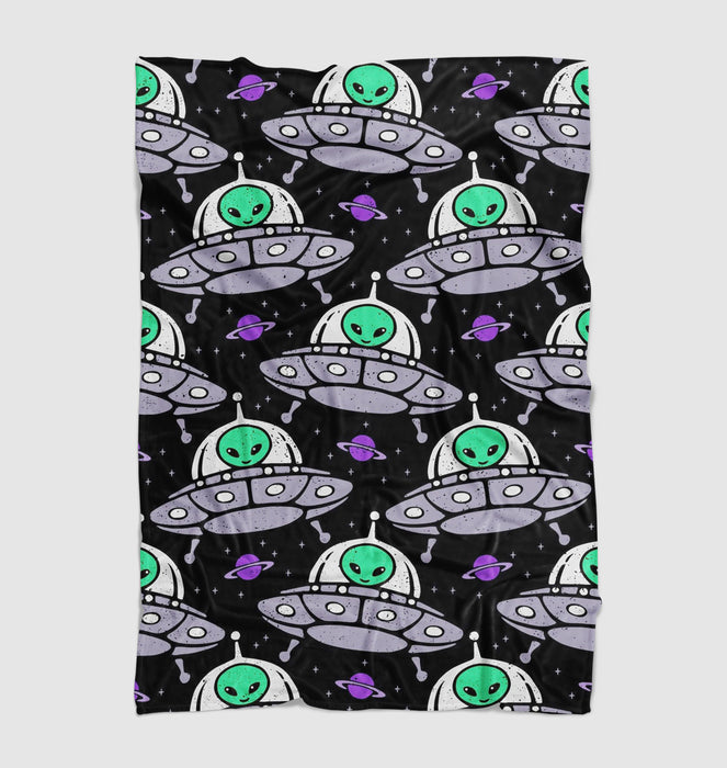 aliens in ufo in galaxy Ultra soft fleece blanket