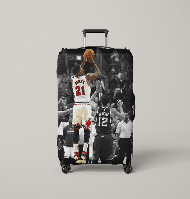 butler take a shoot Luggage Covers | Suitcase