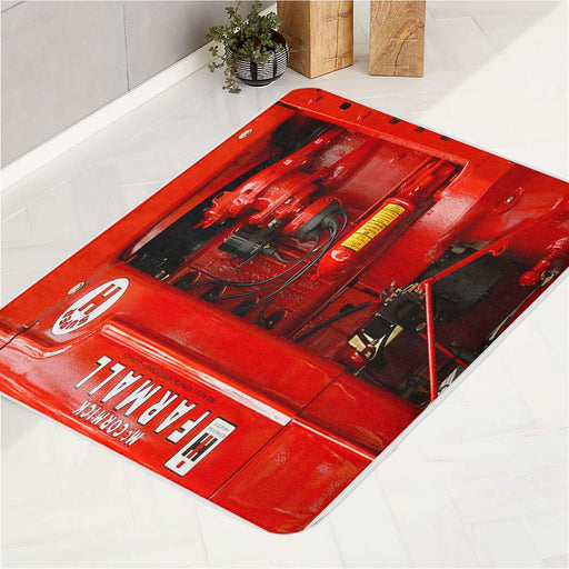 IH HARVESTER FARMALL TRACTOR bath rugs