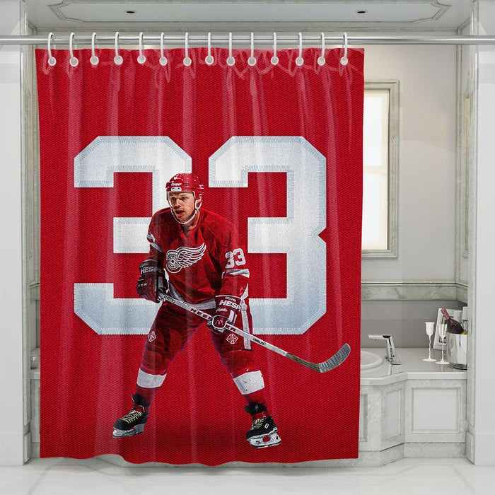 Detroit Red Wings 33  shower curtains