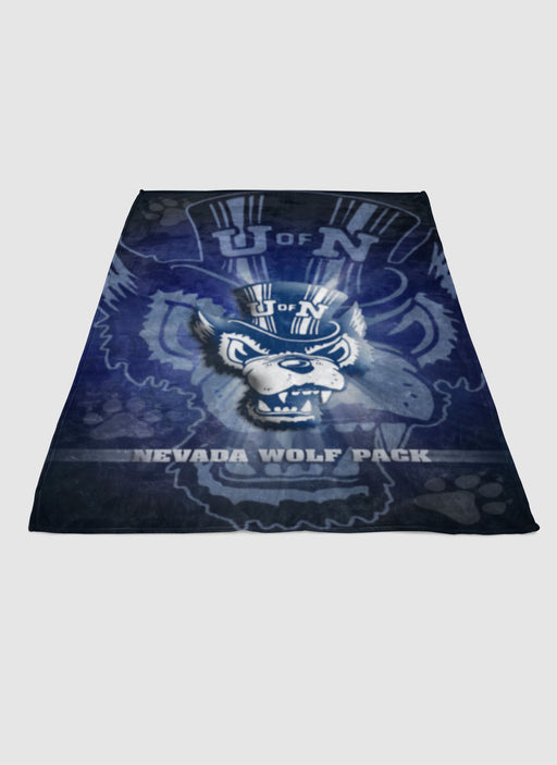 Nevada Wolf Pack 02 soft fleece blanket