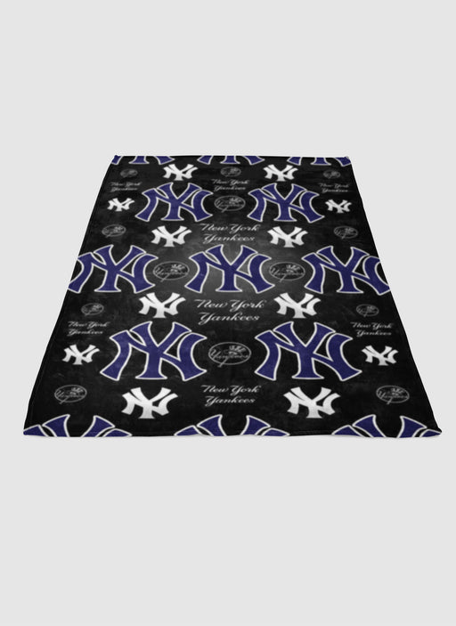 new york yankees 3 soft fleece blanket