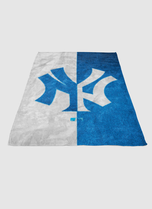 New York Yankees blue white soft fleece blanket