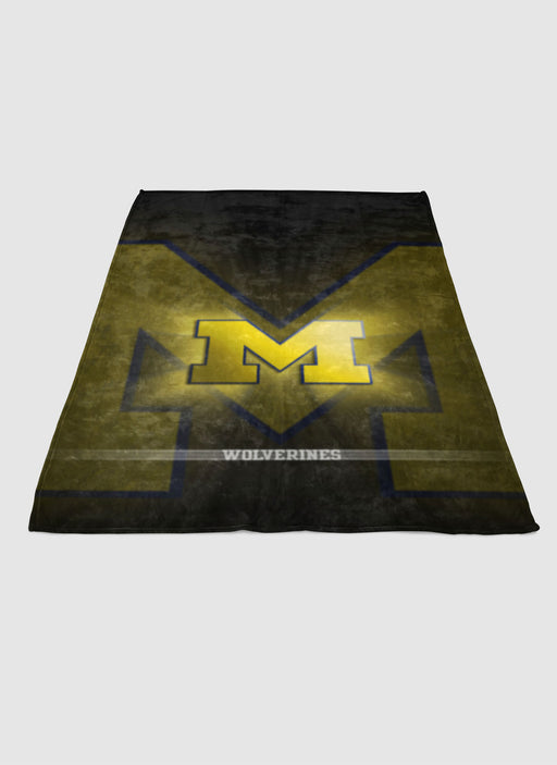 Wolverines soft fleece blanket