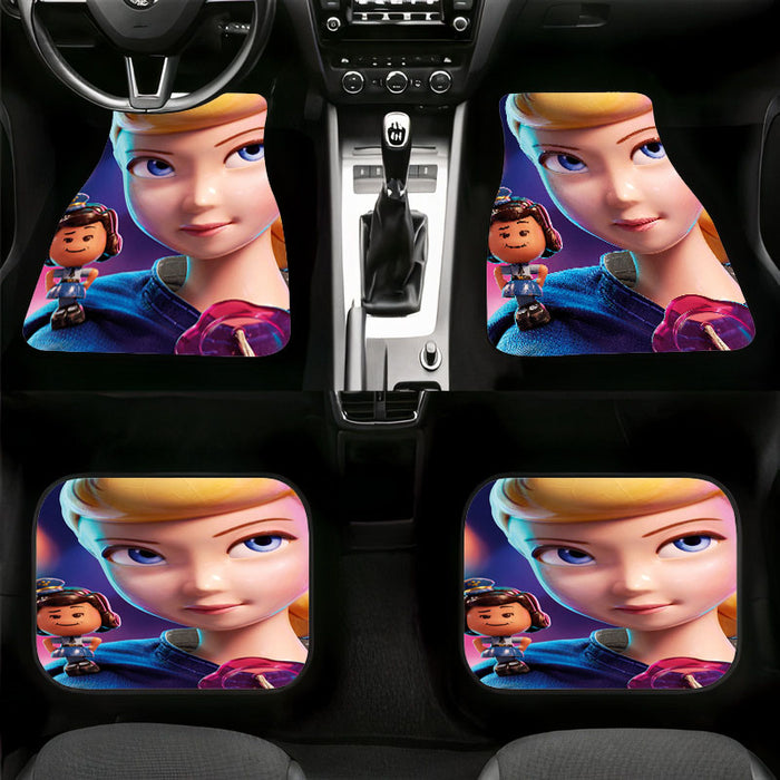 off white anime girl Car floor mats Universal fit