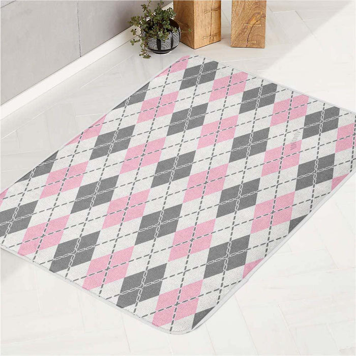 pastel color square and line bath rugs