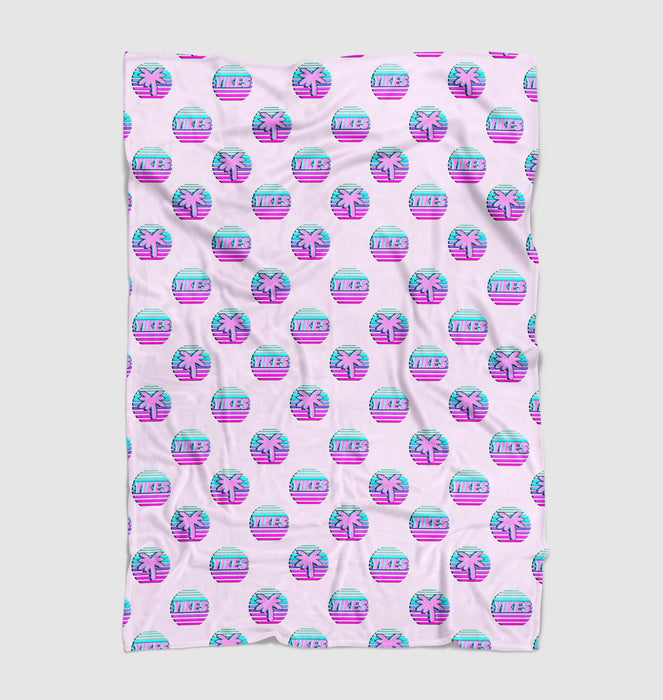 vaporwave yikes tree aesthetic Ultra soft fleece blanket